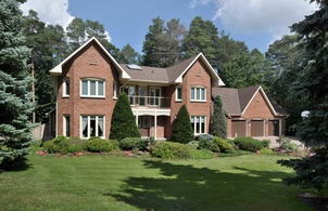Hillary Place, Aurora - Country Homes for sale and Luxury Real Estate in Caledon and King City including Horse Farms and Property for sale near Toronto